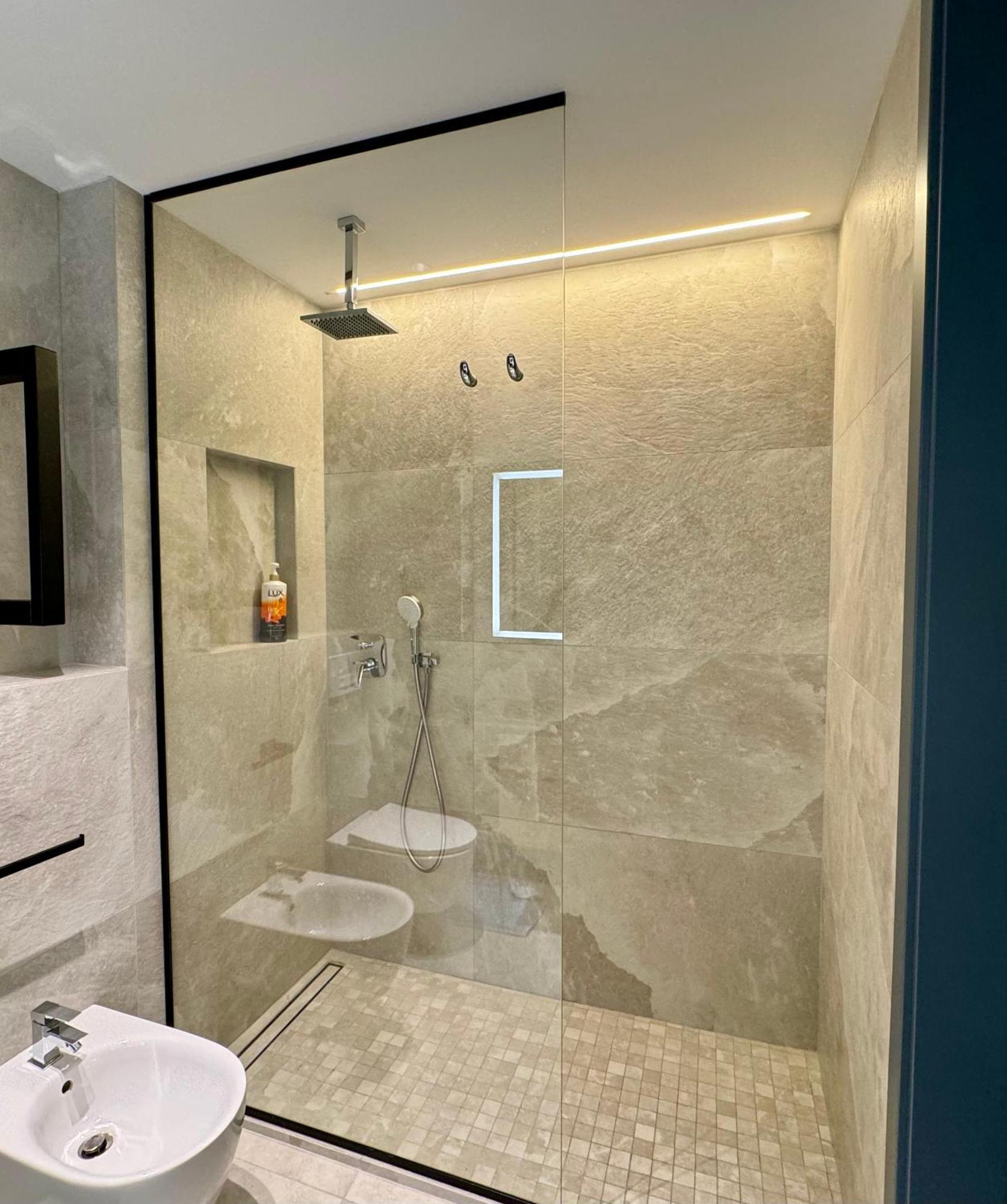 "Superattico" - Central Tirana Gorgeous Penthouse, Free Parking Esterno foto